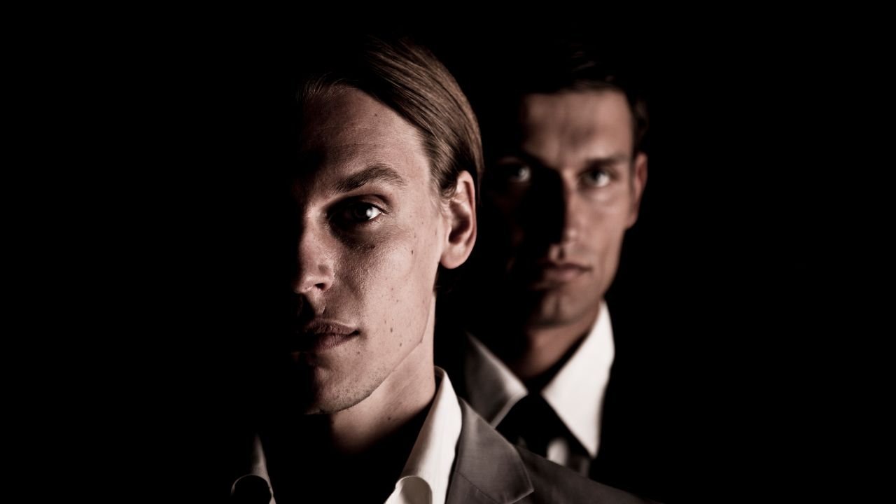 O ego e a sombra: desafios da jornada espiritual