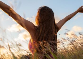 Horóscopo (12/01 a 18/02/2024): Despertando mudanças e liberdade