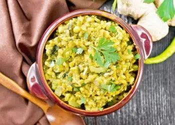 Receita de Kitchari, o arroz detox do Ayurveda