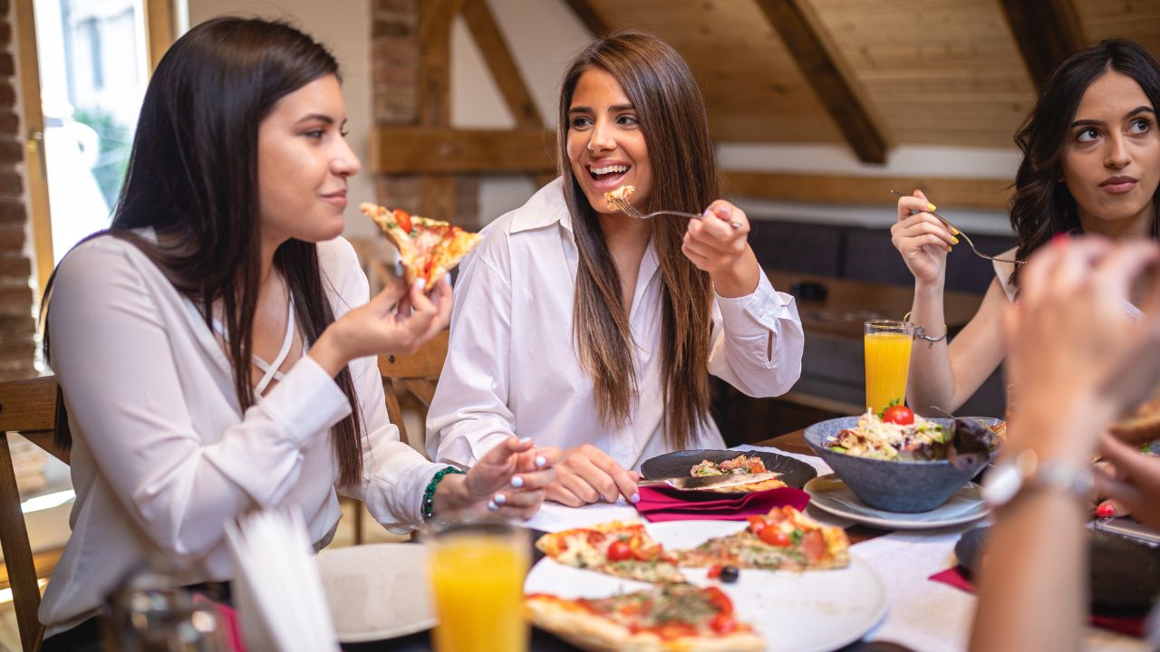 Horóscopo (25 a 31/03/2024): foco, diplomacia e encontros sociais