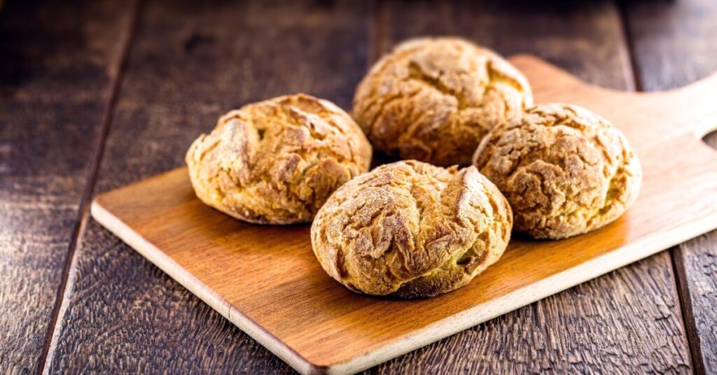 Biscoito de Fubá com Queijo