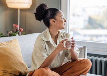 Horóscopo (22 a 28 de abril 2024): Clareza mental e equilíbrio