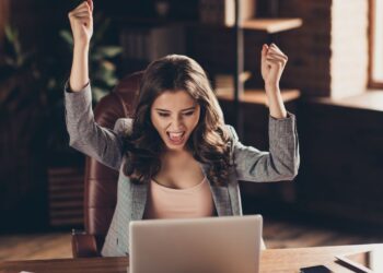 Horóscopo (20/05 a 26/05/2024): charme, sorte e oportunidades