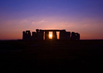 Solstício de Verão: tradições, efeitos e influências astrológicas
