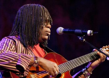 Travessia: Milton Nascimento em uma jornada de superação e vontade de viver