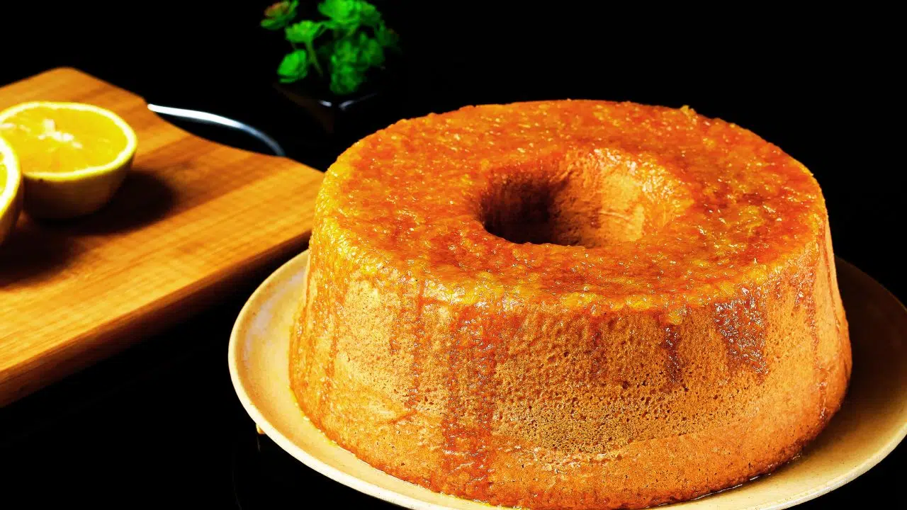 Bolo de Laranja Com Cobertura