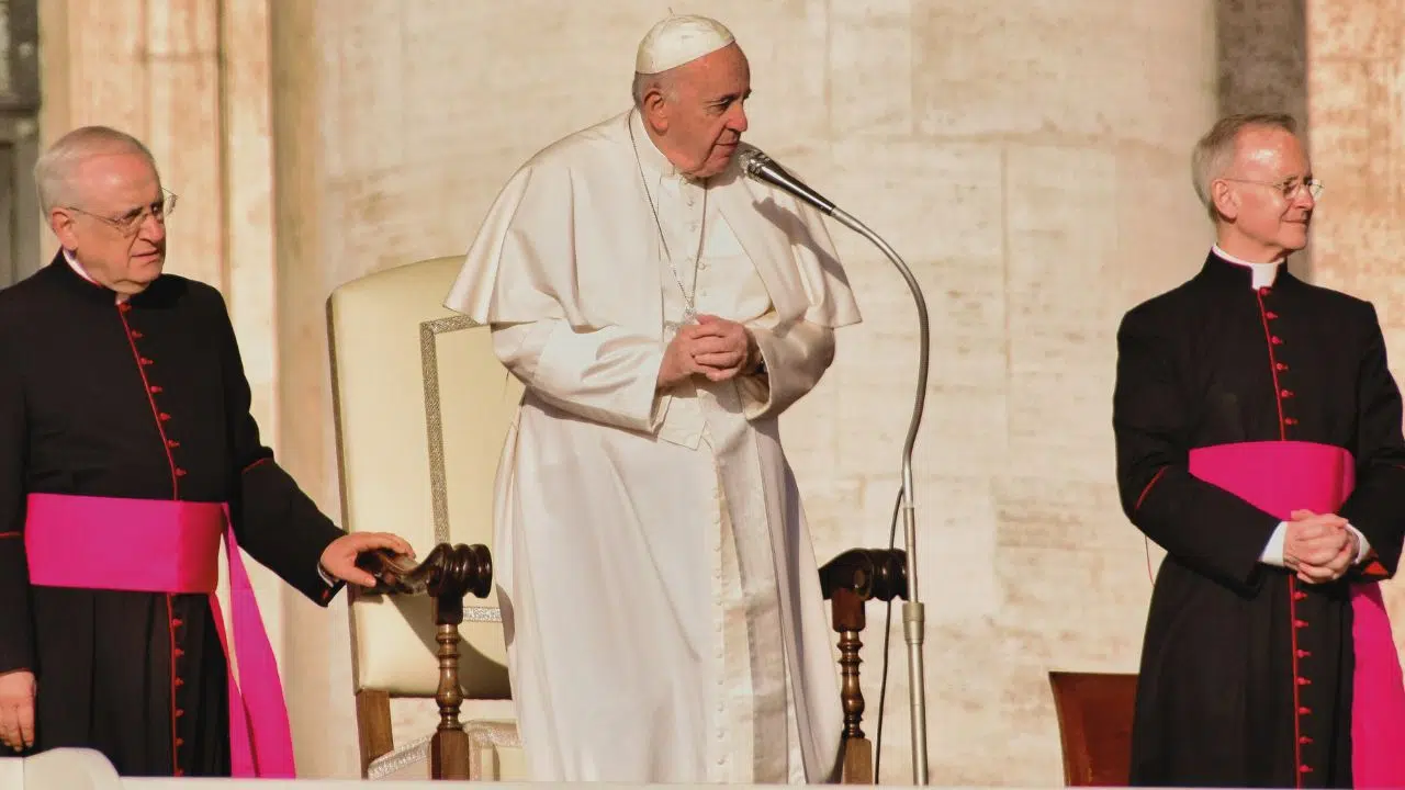 Papa Francisco envia ajuda emergencial a Mianmar após terremoto devastador