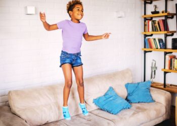 Simpatia para acalmar crianças agitadas