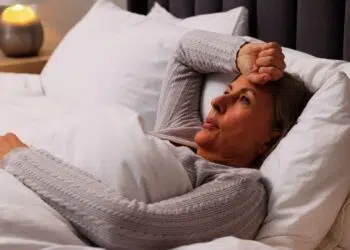 Sono e menopausa: como recuperar o descanso noturno?