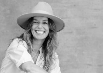 Confissões de uma F*dida de Quarenta e Tantos: livro de Alexandra Potter trata de amizade e amadurecimento pessoal