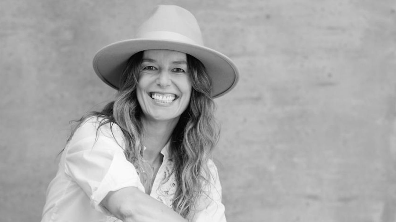 Confissões de uma F*dida de Quarenta e Tantos: livro de Alexandra Potter trata de amizade e amadurecimento pessoal