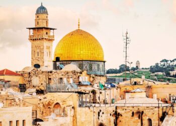 Pizzaballa: oração de paz por Jerusalém