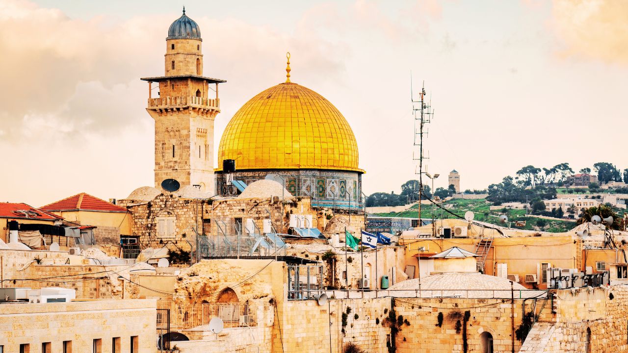 Pizzaballa: oração de paz por Jerusalém