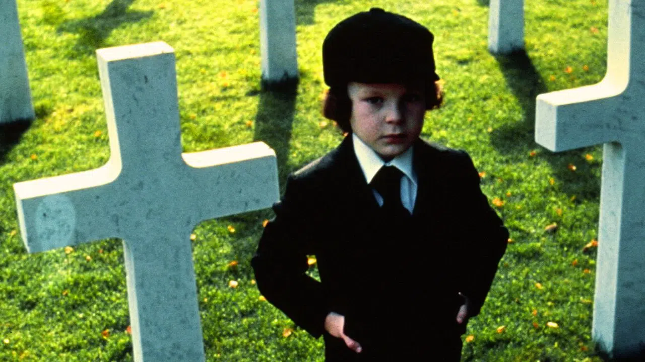 5 filmes e séries que exploram versões para o anticristo