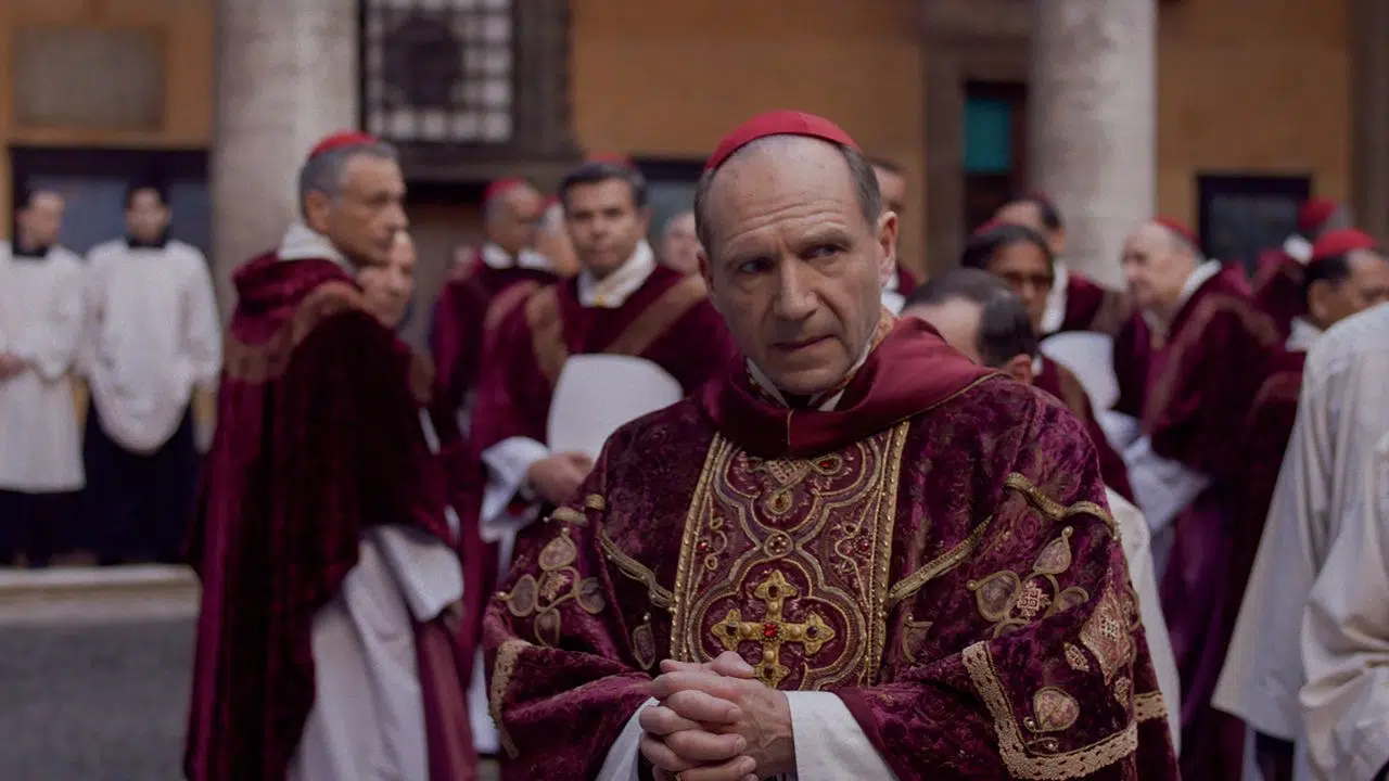 Conclave: filme vencedor do Globo de Ouro revela segredos do Vaticano