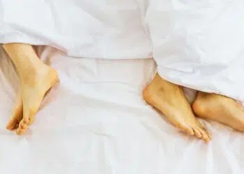 Libido e menopausa: como redescobrir o desejo e fortalecer a relação