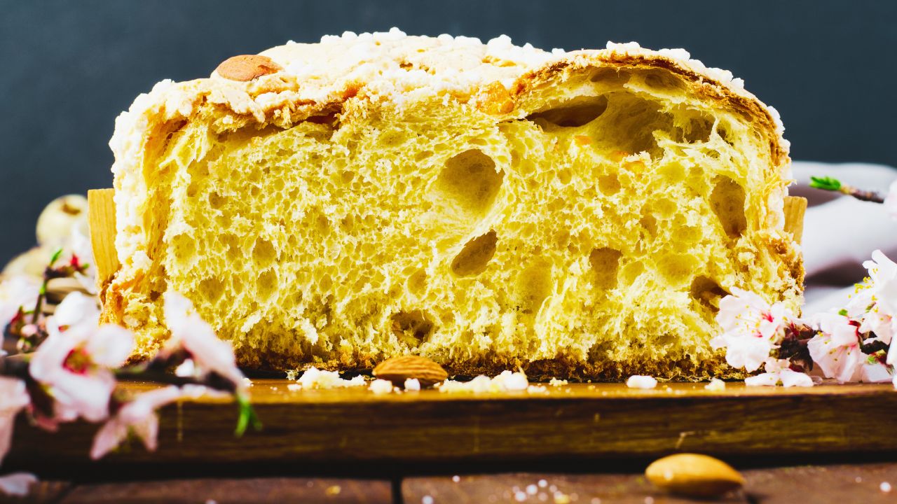 Colomba Pascal tradicional