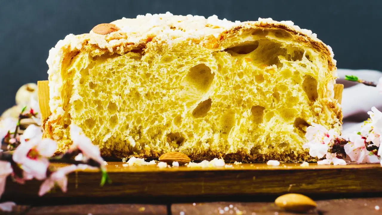 Colomba Pascal tradicional