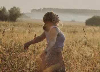 Criando espaço para uma nova vida: reflexões sobre mudanças e preparação