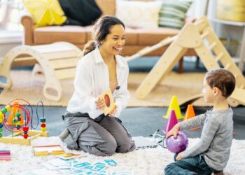 Como selecionar uma clínica fonoaudiológica de qualidade para tratamento infantil