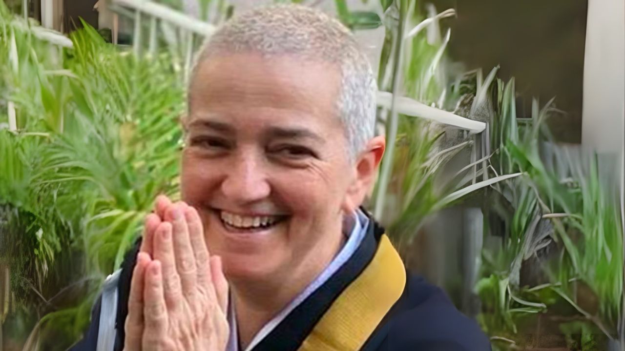 A Lamparina Escondida: livro das mestras Zen Zenshin Florence Caplow e Reigetsu Susan Moon fala dos 25 séculos de sabedoria feminina