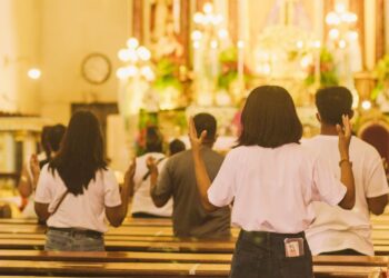 Papa Francisco aprova novo decreto para tornar intenções de missas mais transparentes