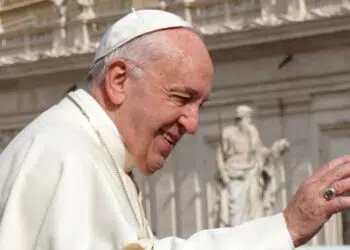 Papa Francisco pede em vídeo que jovens escutem mais para construir a paz
