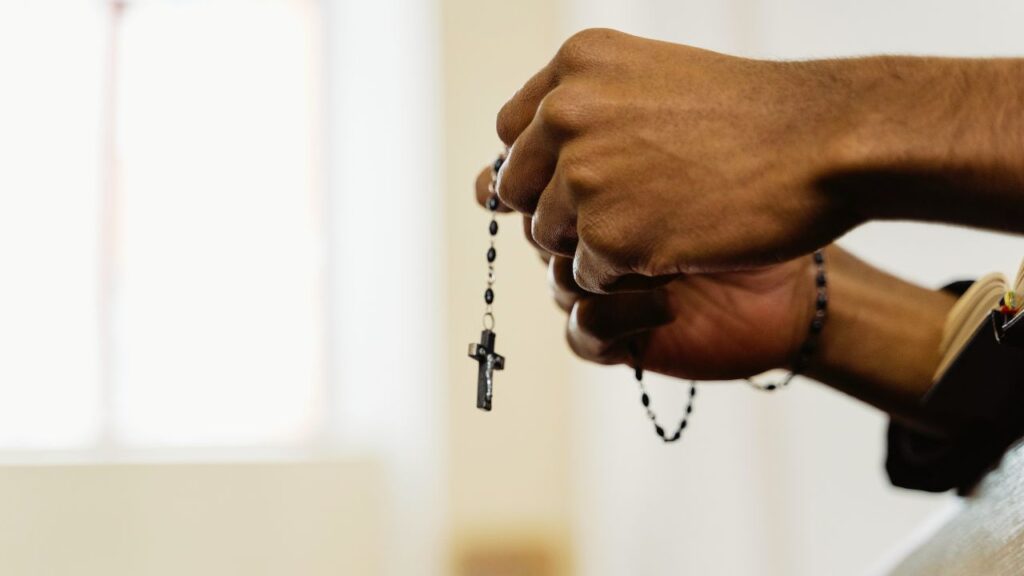 Semana Santa: memória, silêncio e esperança que renasce com a Páscoa