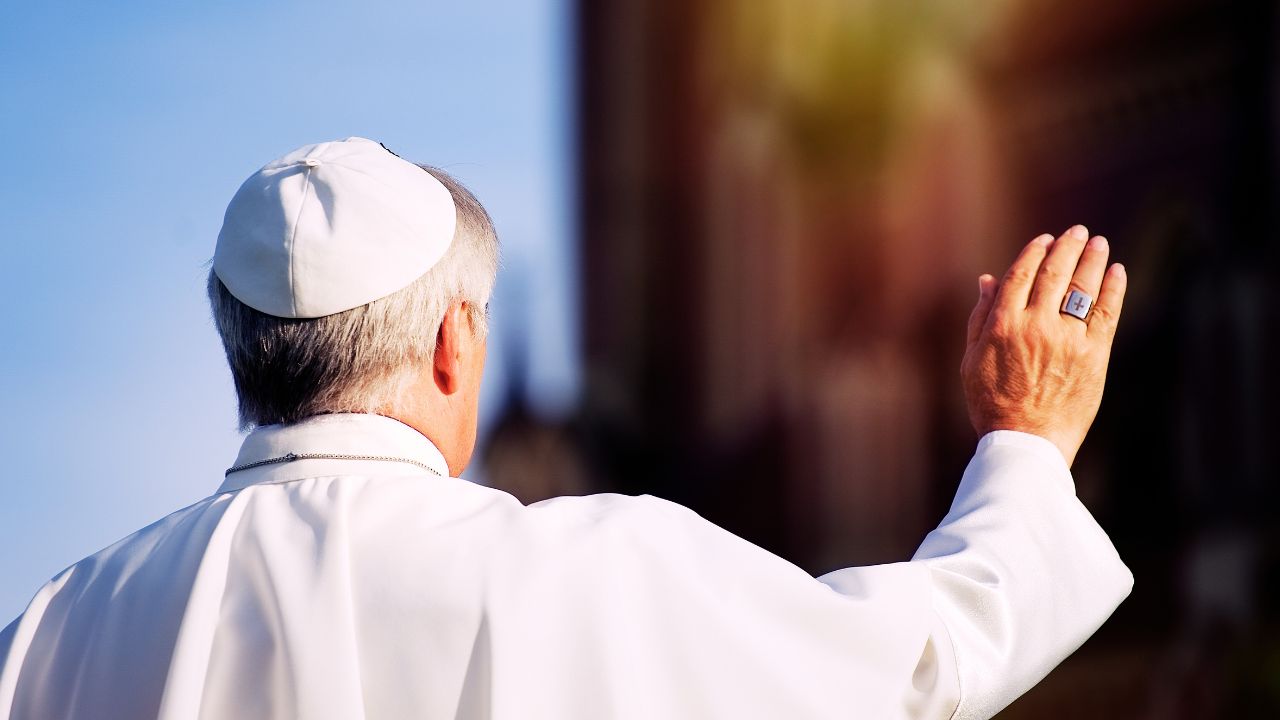 Por que o Papa adota um novo nome?