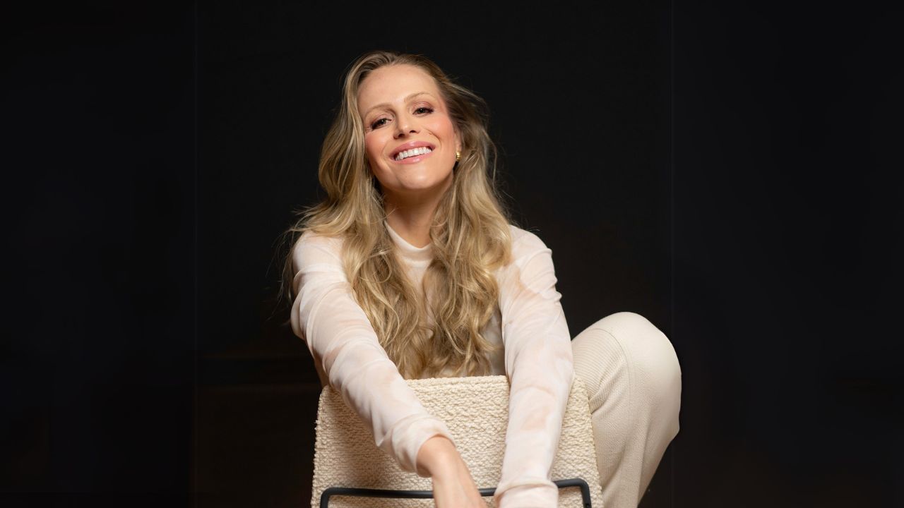 O Profissional do Futuro: livro de Michelle Schneider analisa os impactos da IA no trabalho, na educação e na saúde mental