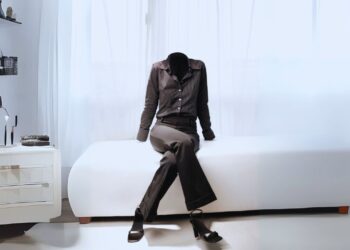 A dor de se sentir invisível no relacionamento