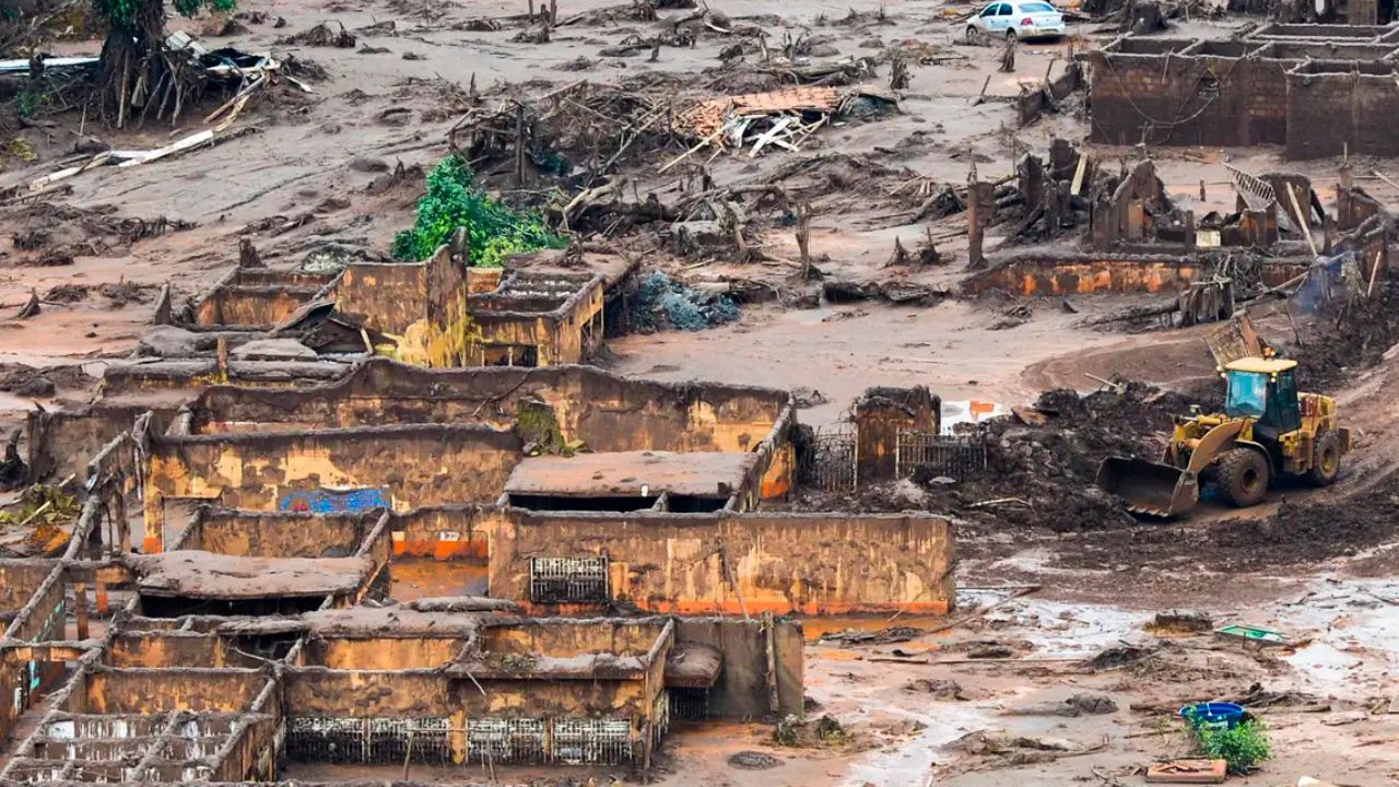 Mariana: pescadores e agricultores começam a receber indenização após desastre da Samarco