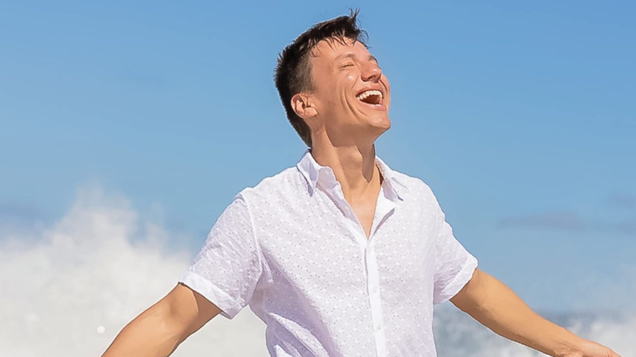 Verdade: Um Lugar Para Todos: livro de Felipe Suhre falar sobre a coragem de assumir quem se é