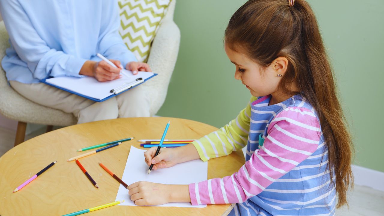 Psicologia escolar e educacional: promovendo o desenvolvimento saudável na educação