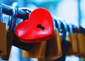 Breadcrumbing: como as "migalhas" de atenção criam expectativas sem compromisso