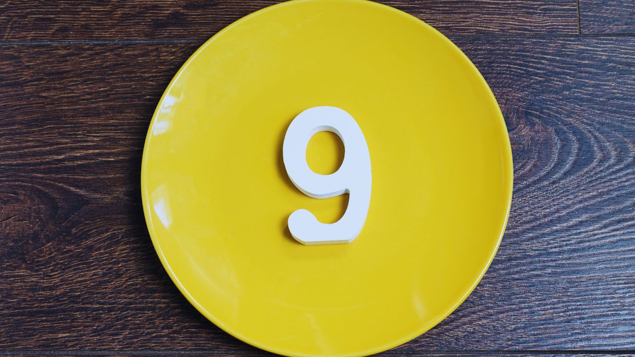 Setembro de 2025 e a numerologia do 9: descubra como fechar ciclos e abrir novos caminhos