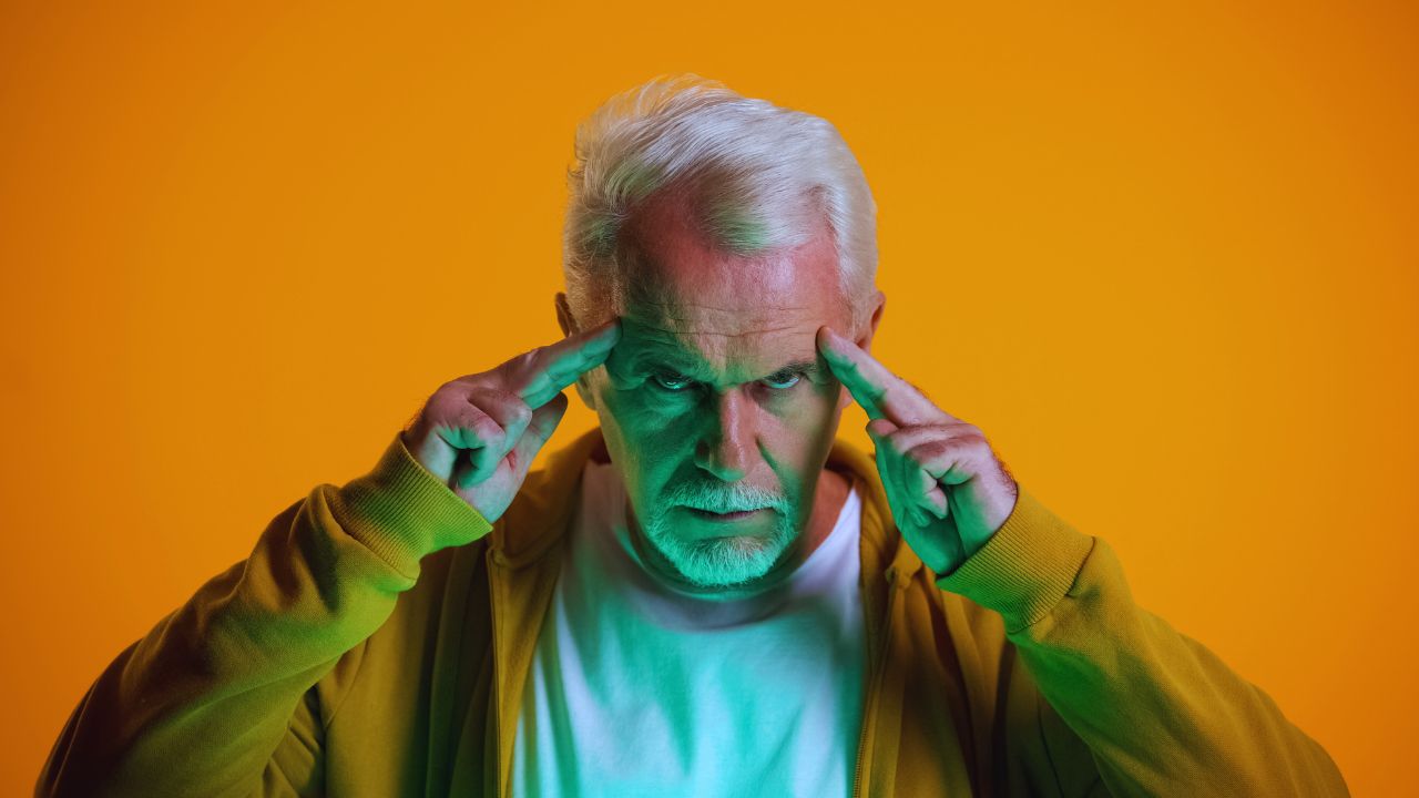 Os princípios Herméticos do Caibalion: como transformar sua realidade com sabedoria universal