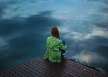 A importância do silêncio no equinócio: como ouvindo a sua intuição, você encontra clareza