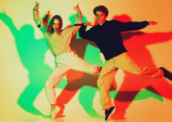 A espiritualidade no corpo: práticas de autotransformação através da dança, do movimento e do yoga