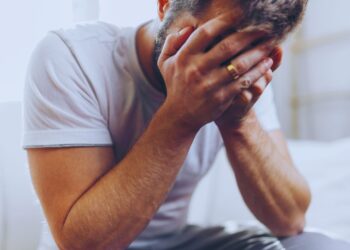 Homem e o choro: verbalização da dor e prática de cura