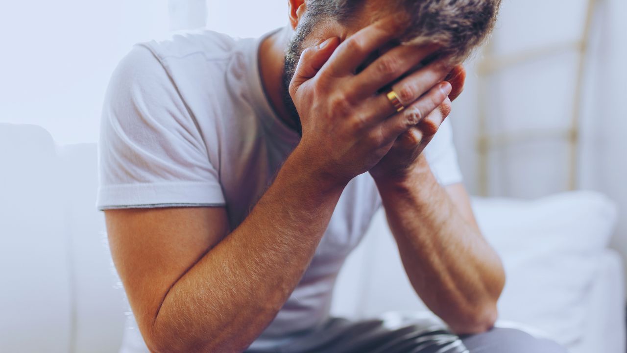 Homem e o choro: verbalização da dor e prática de cura