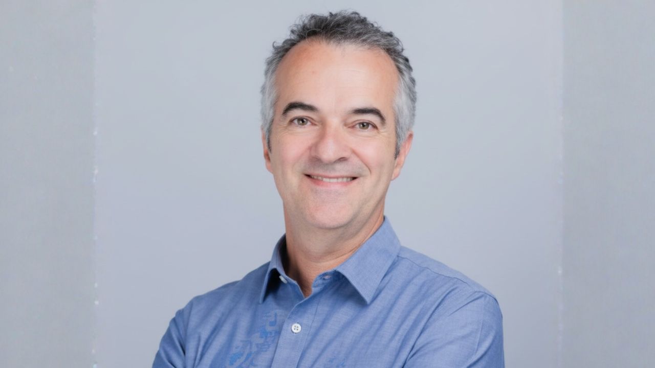 Brasileiro entra em Nature’s 10 com técnica que bloqueia dengue pelo Aedes