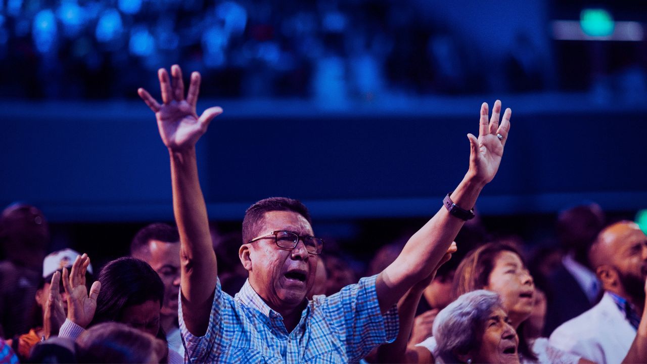 A internacional fundamentalista: ligações globais entre o cristianismo conservador e a extrema-direita mundial