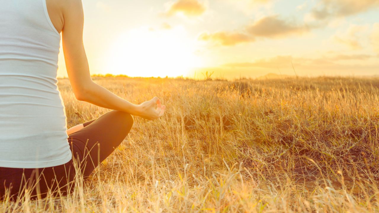 Meditação para o novo ciclo: praticando presença e acolhendo mudanças