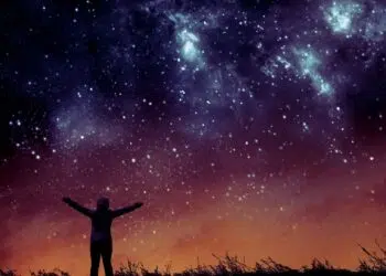 A prática da gratidão sob o céu estrelado: como o astroturismo pode despertar a abundância