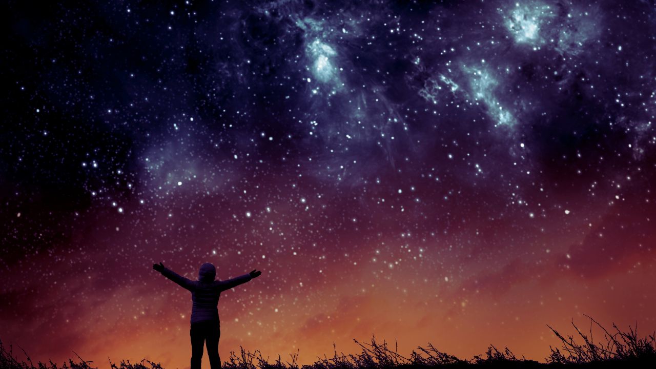 A prática da gratidão sob o céu estrelado: como o astroturismo pode despertar a abundância