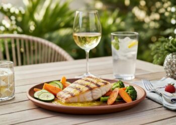 Peixe grelhado com molho cítrico e legumes salteados