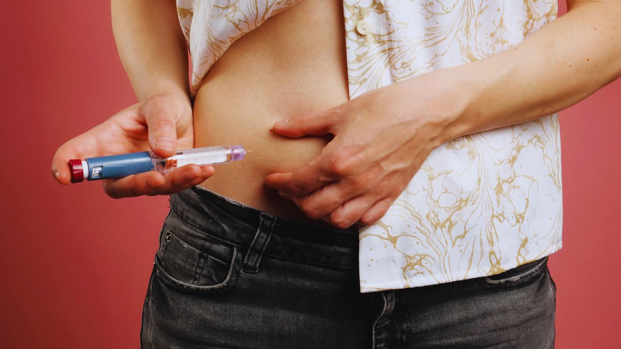 Anvisa alerta para risco de pancreatite associado às canetas emagrecedoras