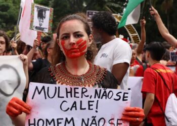 Brasil bate recorde de feminicídios em 2025 e confirma a falência da proteção às mulheres