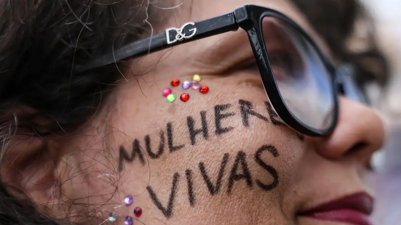 Feminicídio: Três Poderes lançam pacto nacional de combate